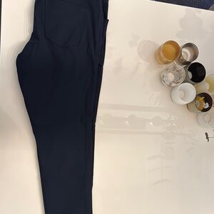 Lululemon ABC Classic Warpstream pants 38x32 True Navy